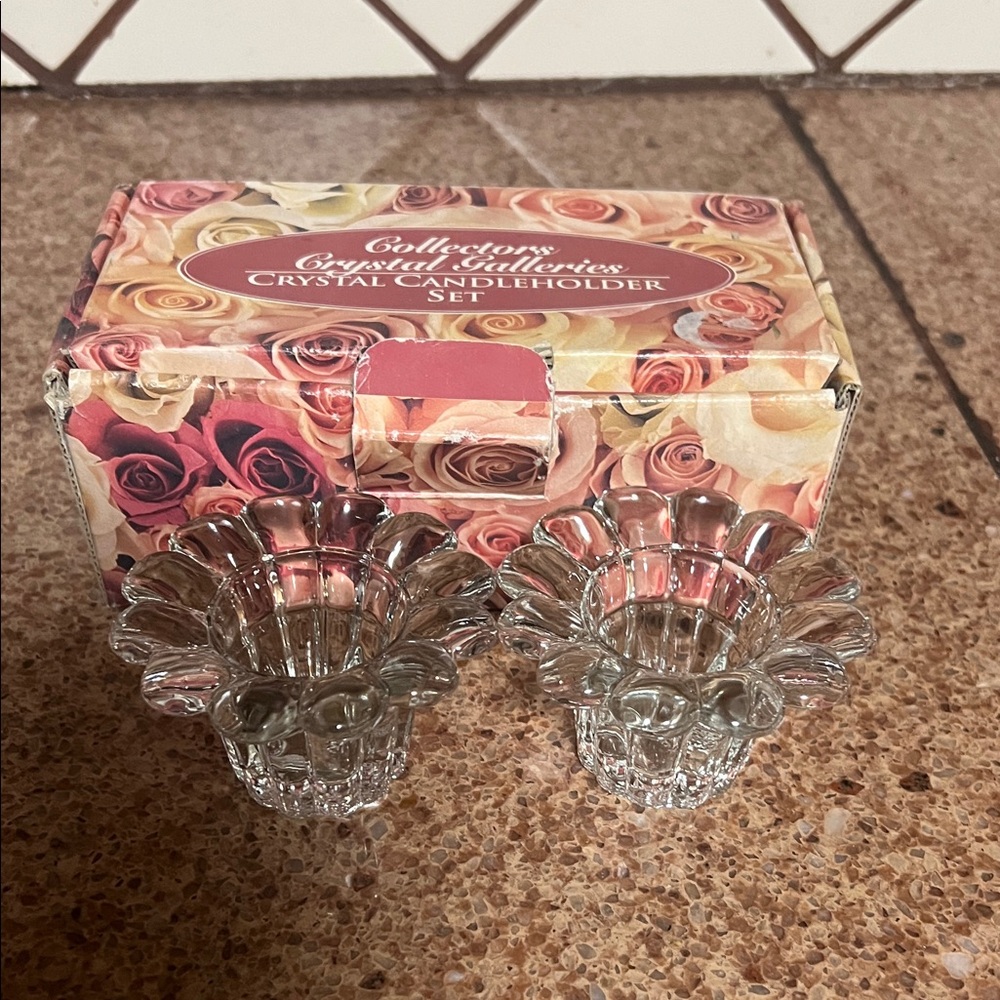 Elegant Crystal Candleholder Pair